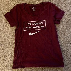 Nike Burgundy T shirt Size Small